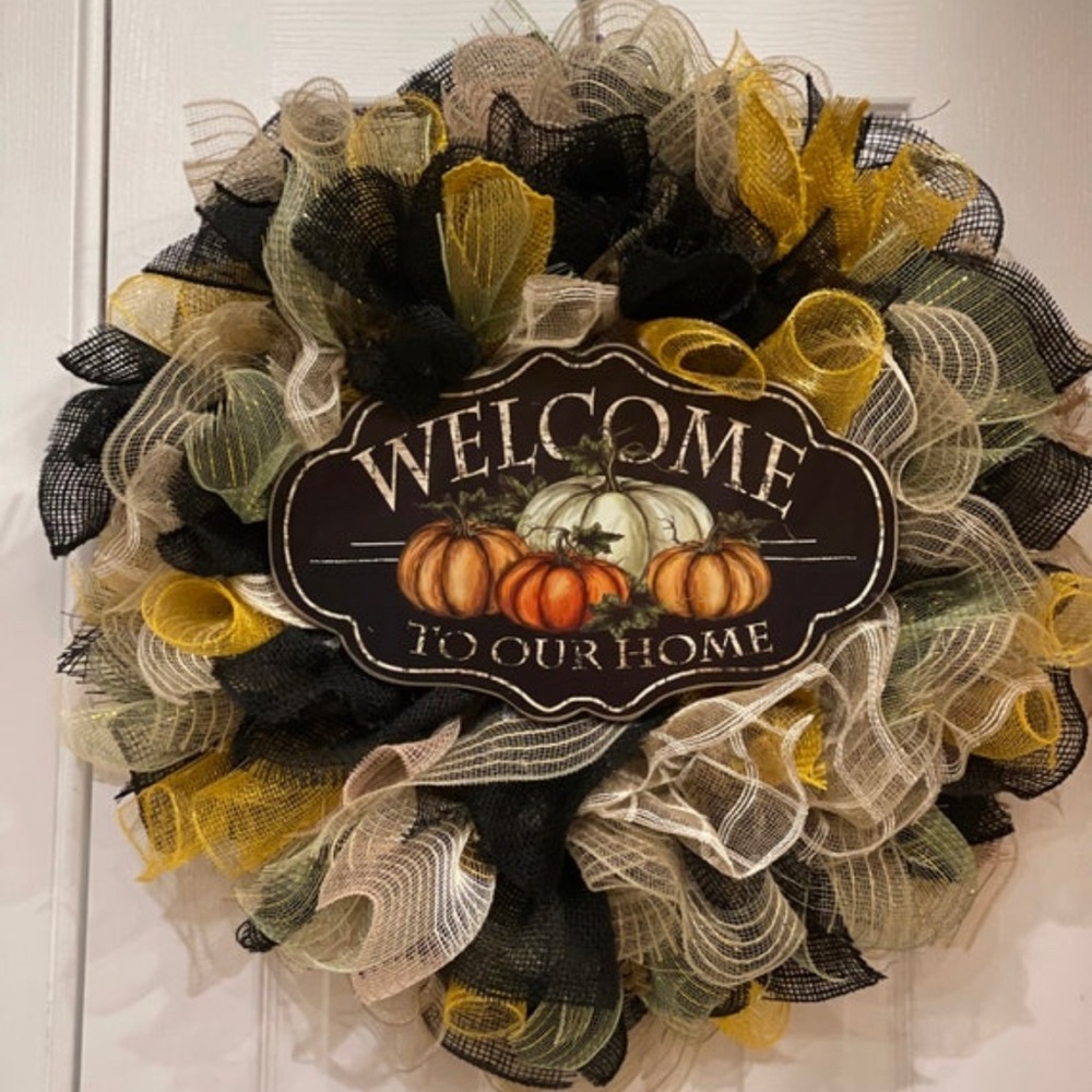 Fall Welcome Wreath-“Pumpkin” Themed Autumn wreath Premium materials rich colors